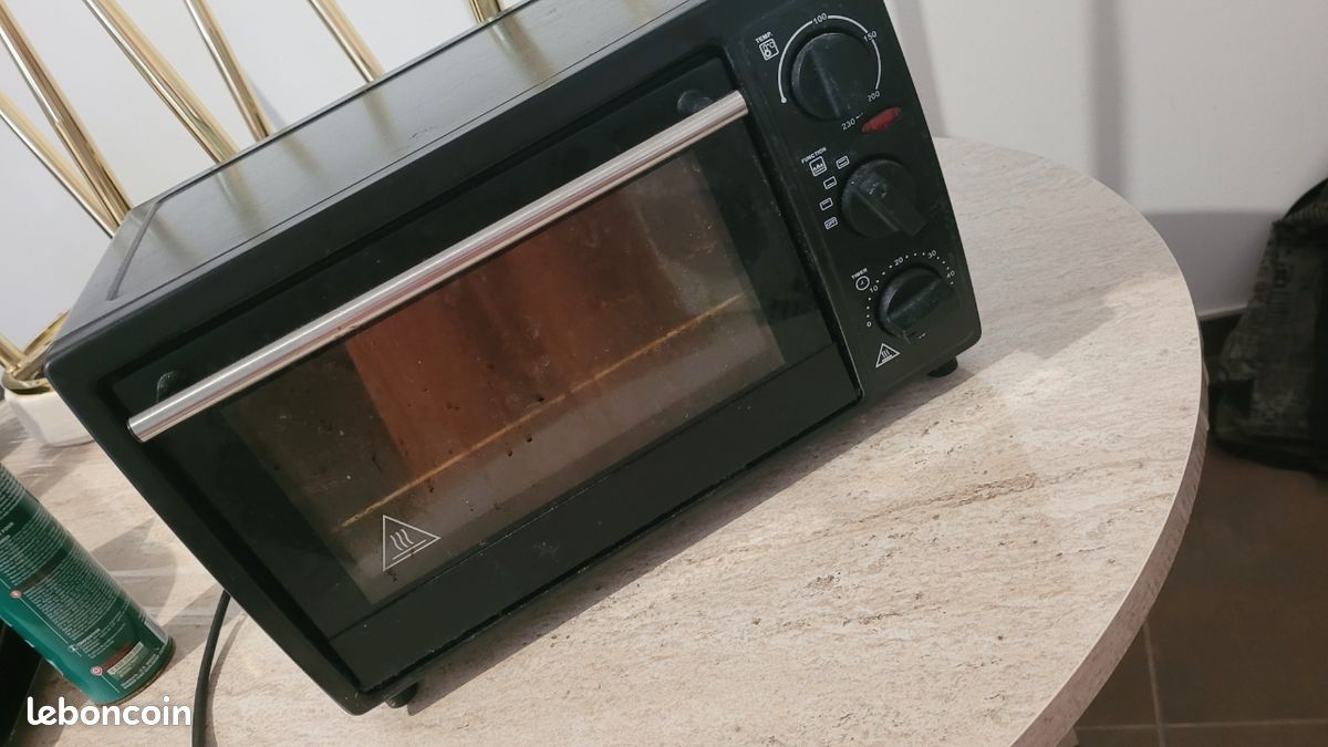 Mini-four Siplec fonctionnel 19L + accessoires offerts (image 1)