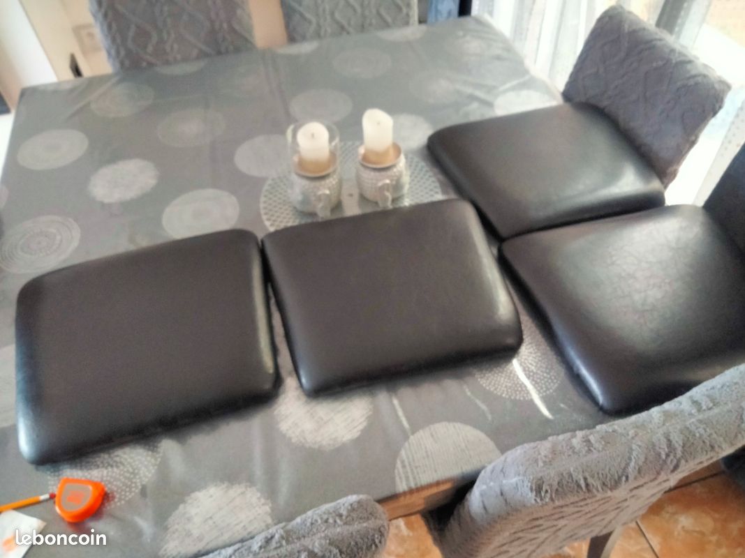 4 dessus de chaise en bois et similicuir matelassé marron (image 12)