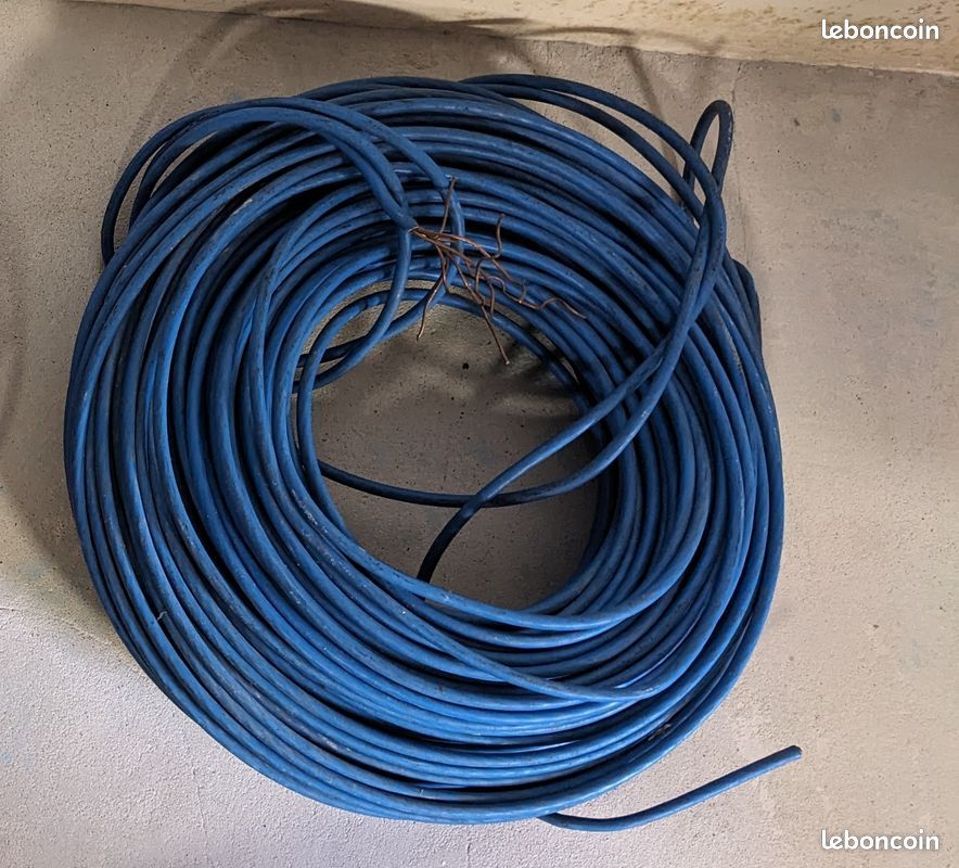 Fil électrique 10 mm2 7 brins bleu (image 1)