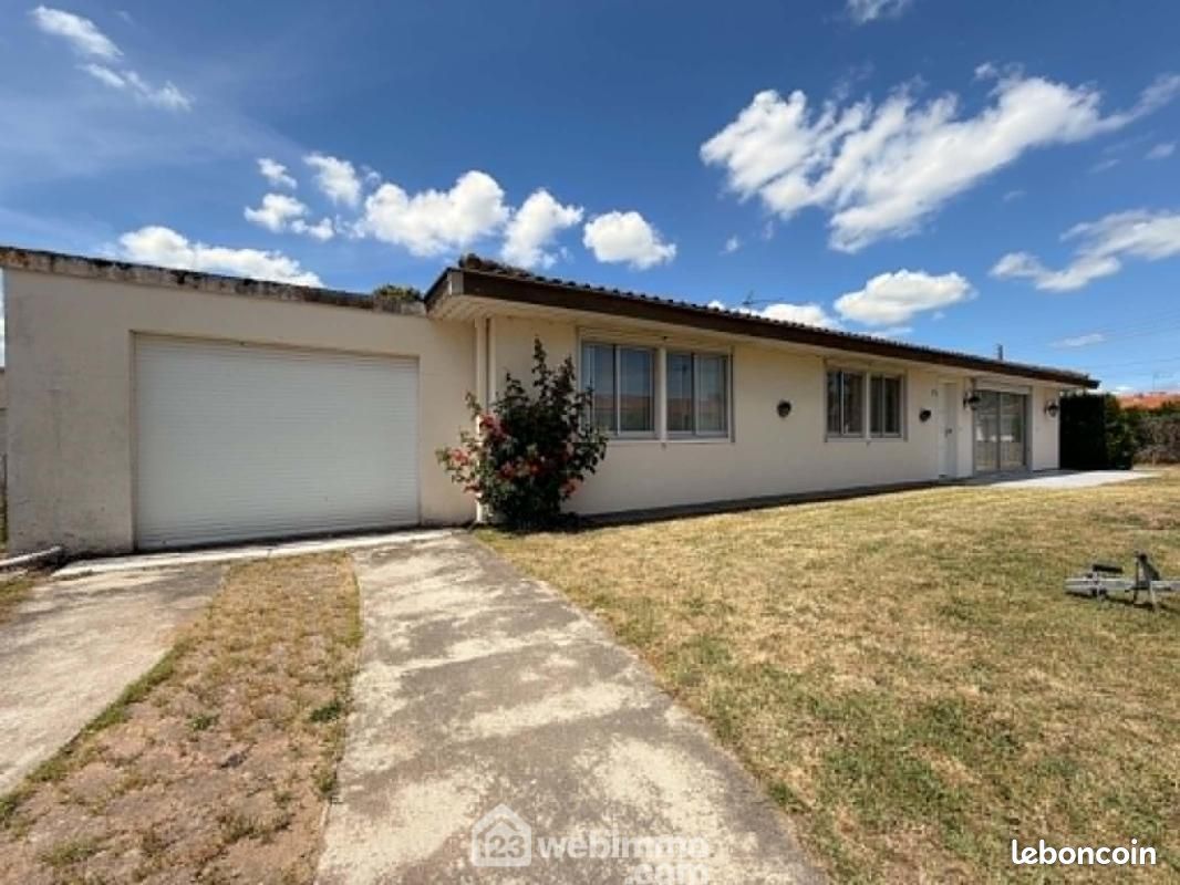 Maison 4 pièces 117 m² · à Dangé-Saint-Romain · 117 m² · 164 900 €