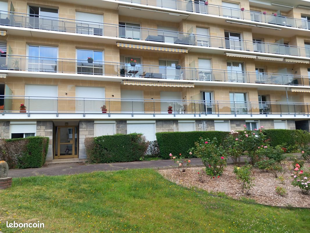 Appartement 4 pièces 80 m² · à Sainte-Adresse · 80 m² · 1 250 €