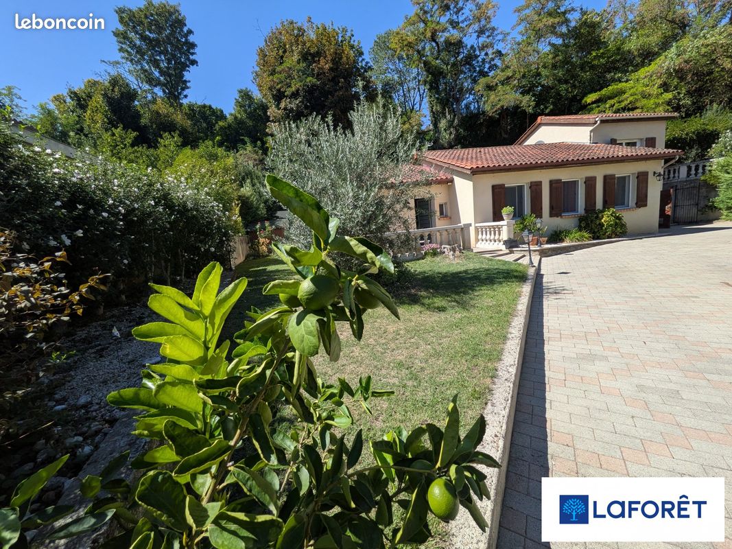 Maison 6 pièces 139 m² · à Irigny · 139 m² · 469 000 €