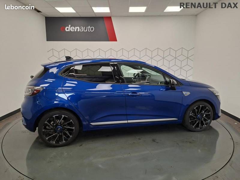 Renault Clio E-Tech full hybrid 145 ch GSR2 Esprit Alpine (image 18)