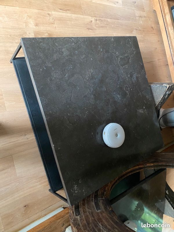 Table basse 1mx1m (image 1)