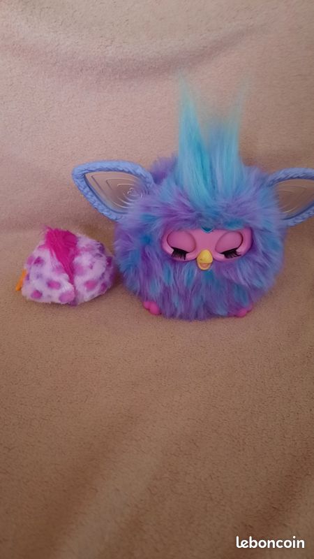 Furby (image 1)