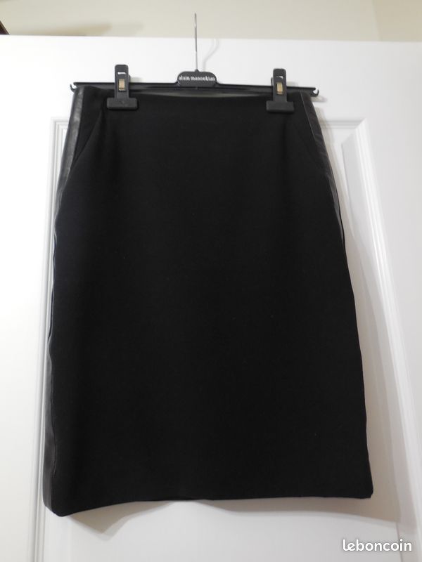 Jupe courte Sandro T1 noire neuve Vêtements