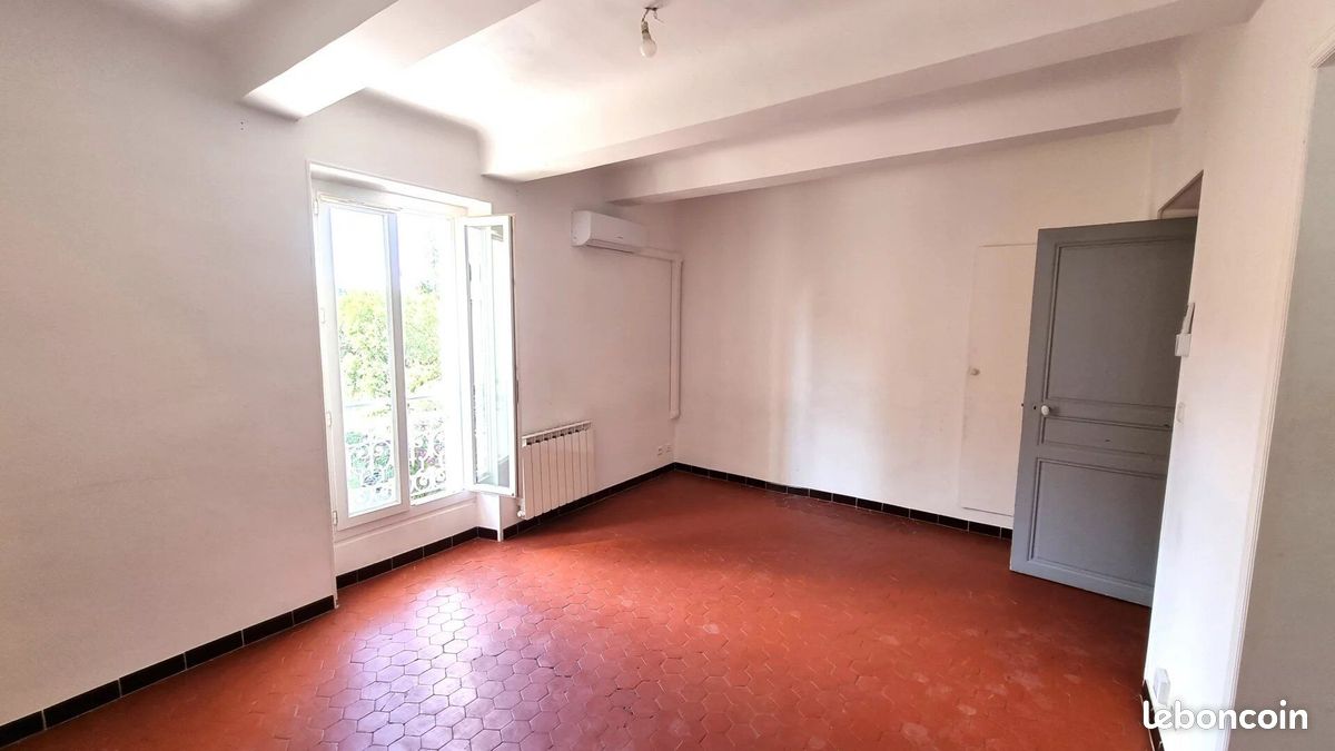 Maison 4 pièces 101 m² · à Lambesc · 101 m² · 1 000 €/mois