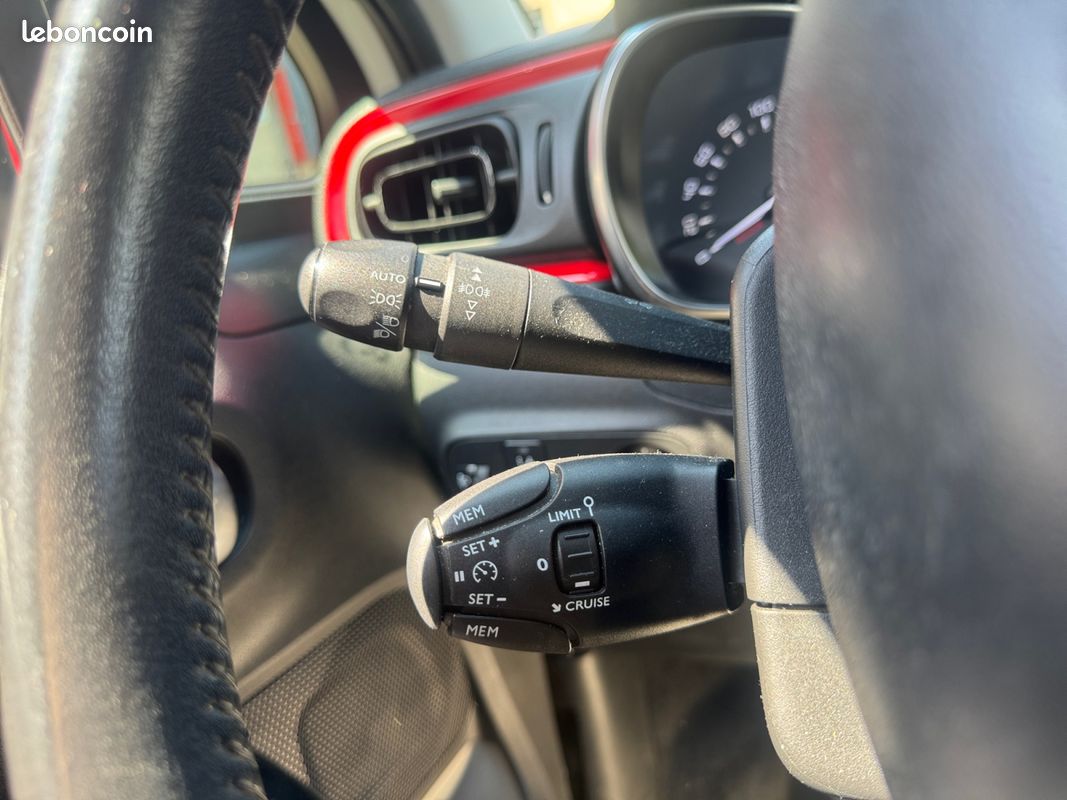 CITROEN C3 III 1.6 BLUE HDI 75 FEEL 75Ch Apple carplay Régulateur de vitesse Garantie 12 mois (image 20)