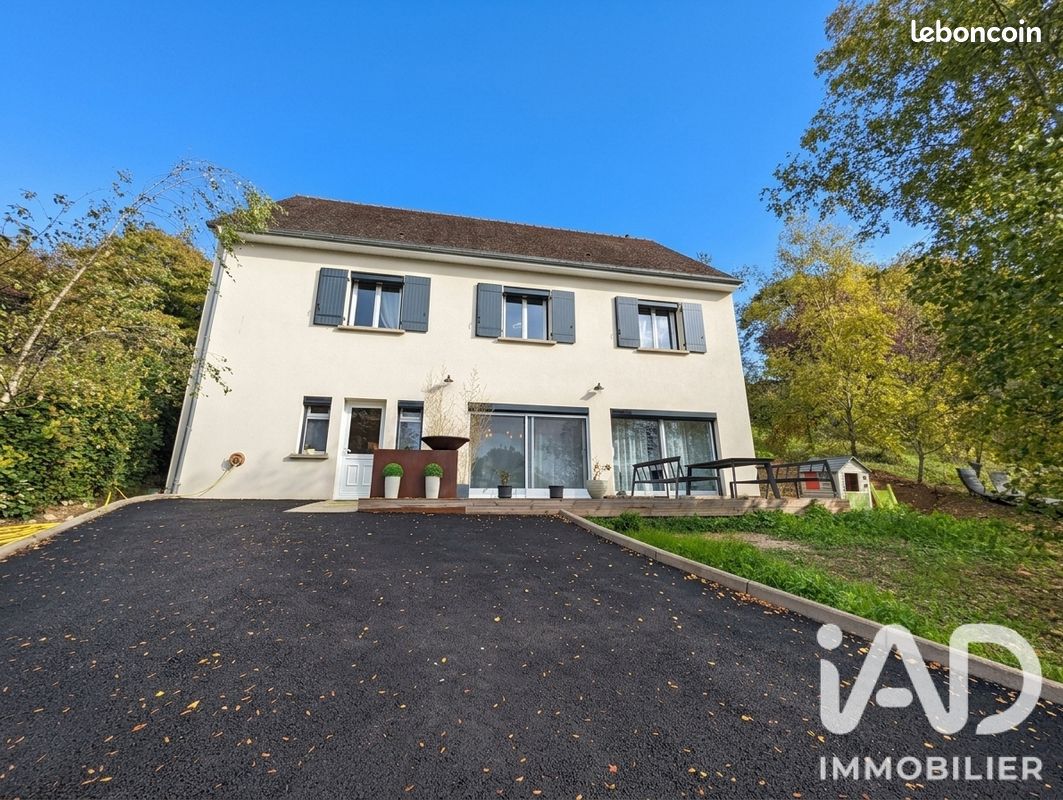 Maison 5 pièces 160 m² · à Mazangé · 160 m² · 240 000 €