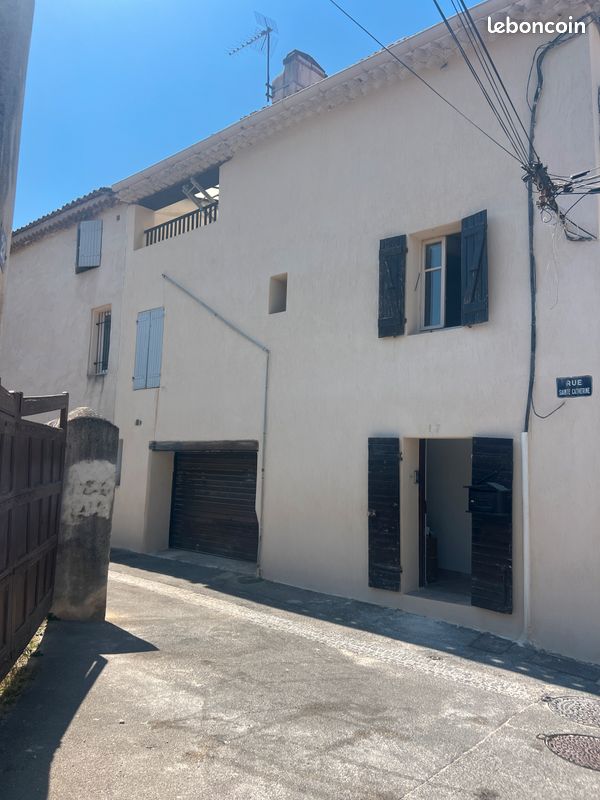 Maison 5 pièces 90 m² · à Éguilles · 90 m² · 1 500 €/mois