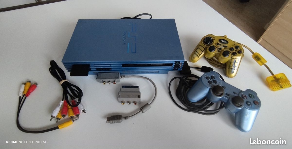 Lot PS2 : Manette Performance Dual Impact + 2 Cartes Mémoire Officielles Bleues, PAL