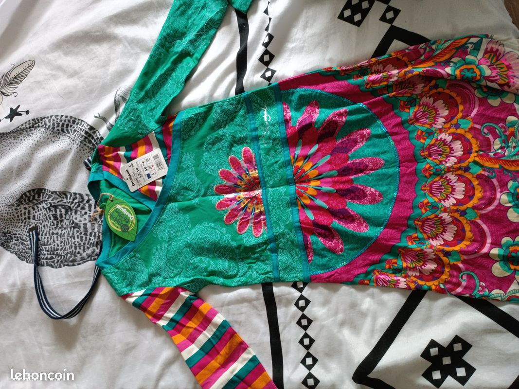 Robe Desigual neuve 13 14 ans (image 1)
