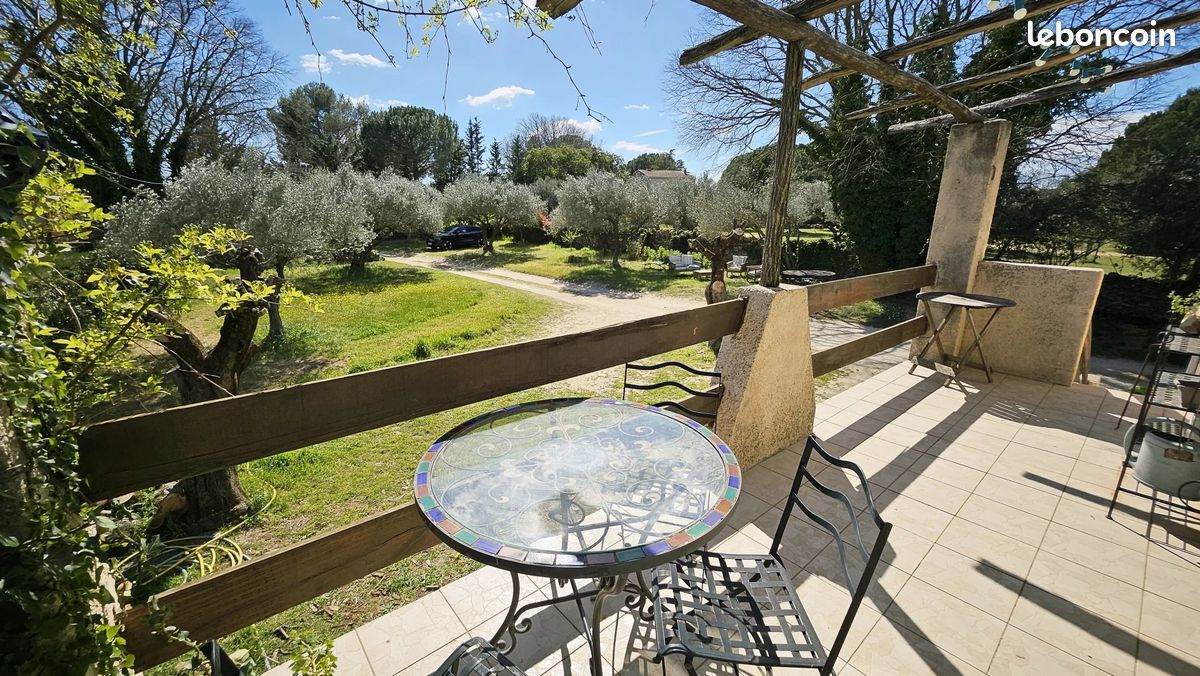 Maison 4 pièces 89 m² · à Montaren-Et-Saint-Médiers · 89 m² · 338 000 €