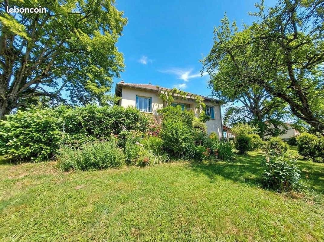 Maison 5 pièces 145 m² · à Montbrison · 145 m² · 299 000 €