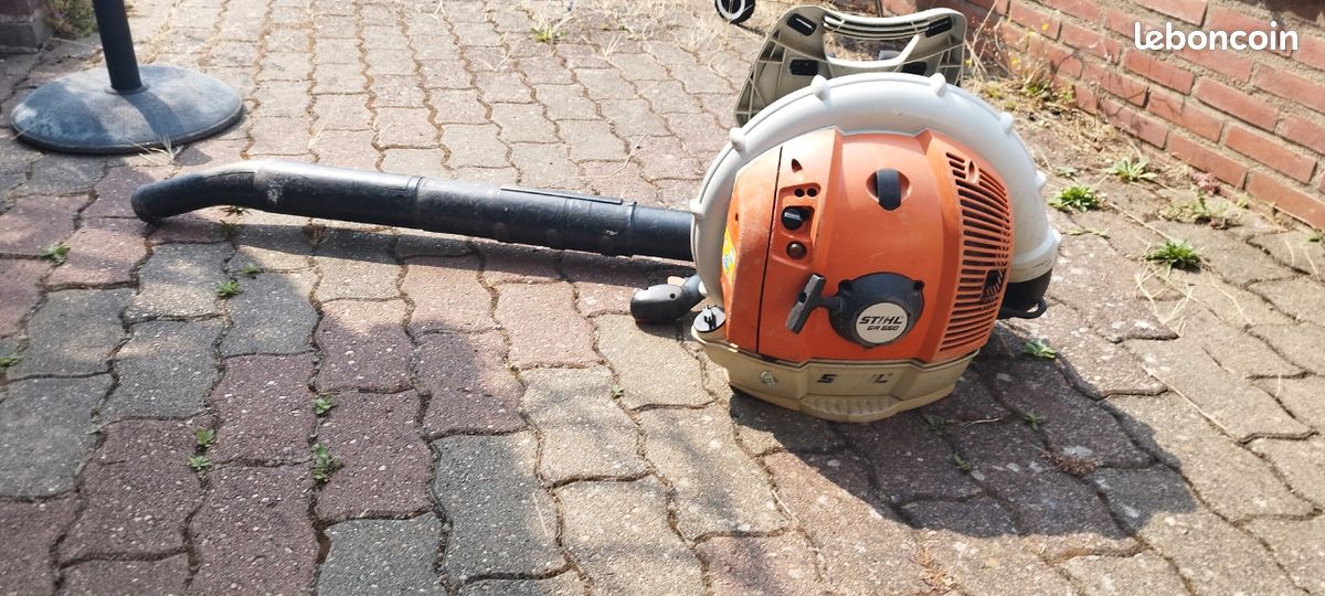 Souffleur thermique STIHL BR 550 (image 1)