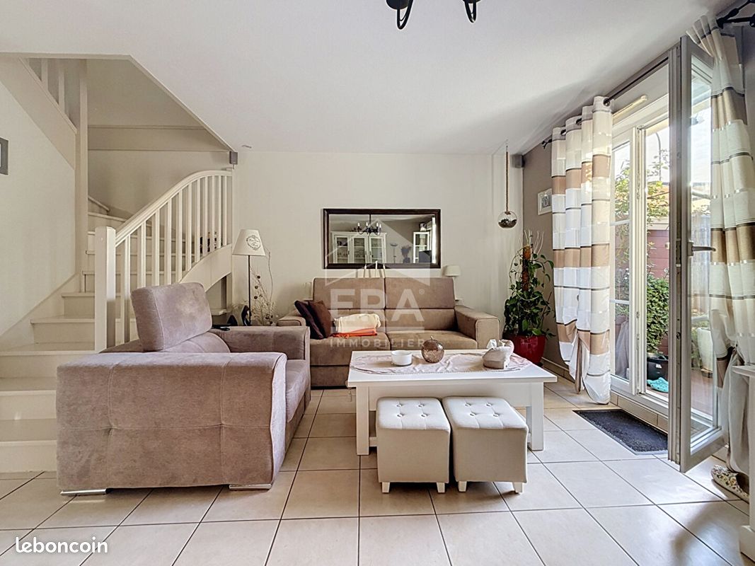 Maison 4 pièces 91 m² · à Étampes · 91 m² · 270 300 €