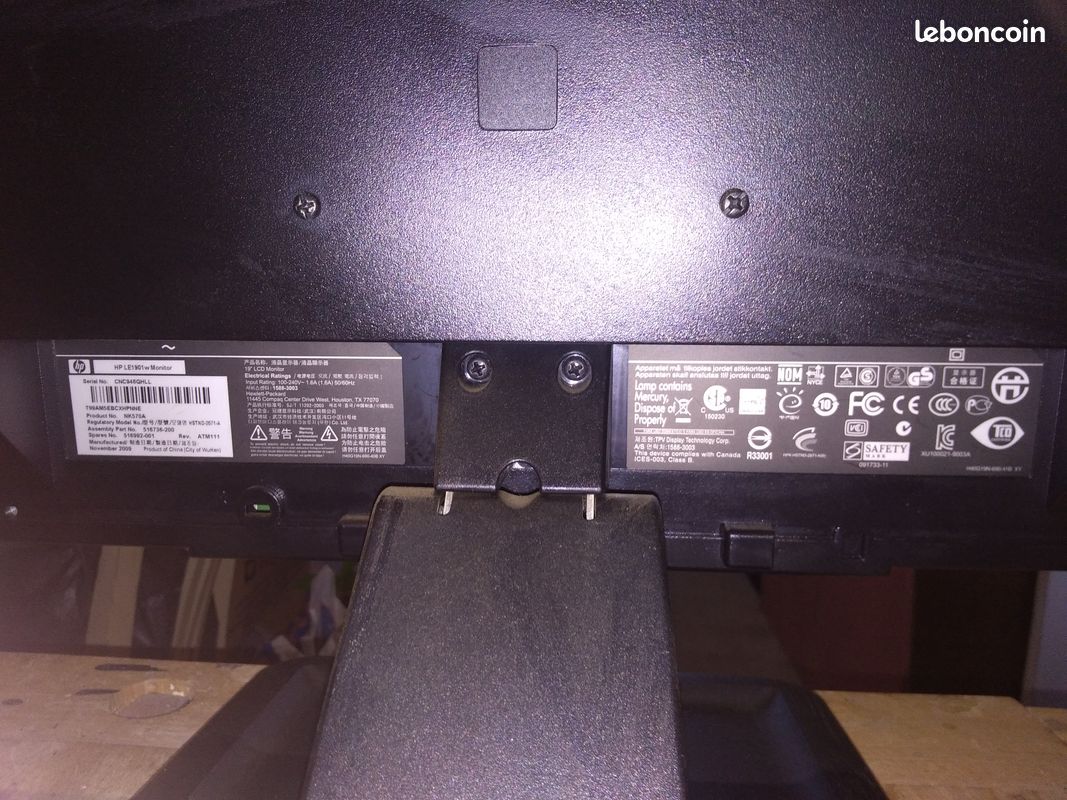 ECRAN PC LCD - HP LE1901w 19" (image 3)