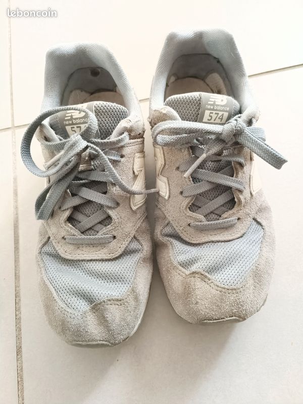 Baskets new balaNew balance 574
pointure 38
Bon état, ont bien été portées, mais peuvent encore servirBaskets new balance 574
pointure 38
Bon état, ont bien été portées, mais peuvent encore servir (image 2)
