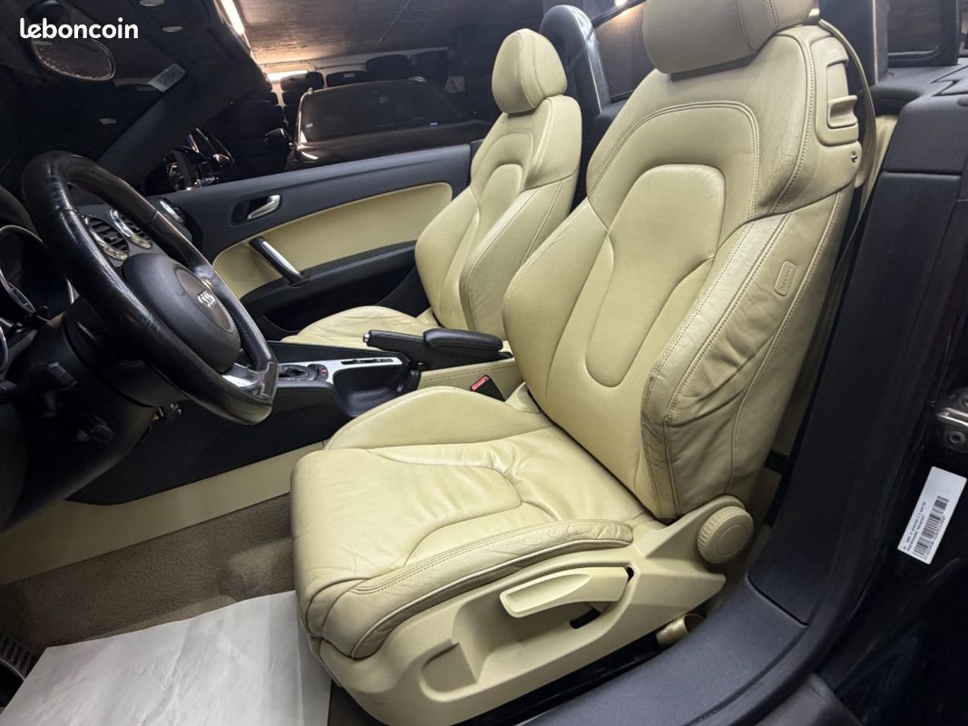 AUDI TT ROADSTER V6 3.2 250 Quattro S-Tronic A (image 13)