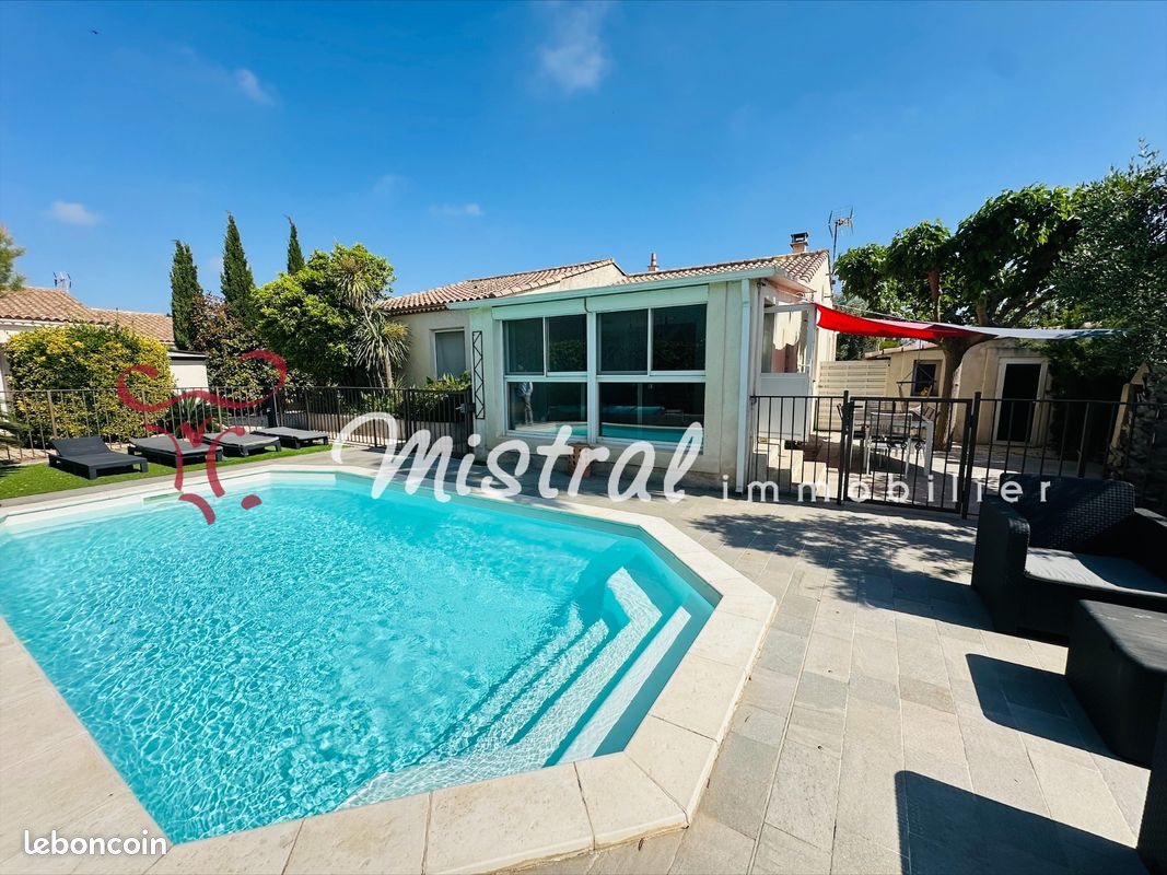 Maison 4 pièces 149 m² · à Aigues-Mortes · 149 m² · 465 000 €