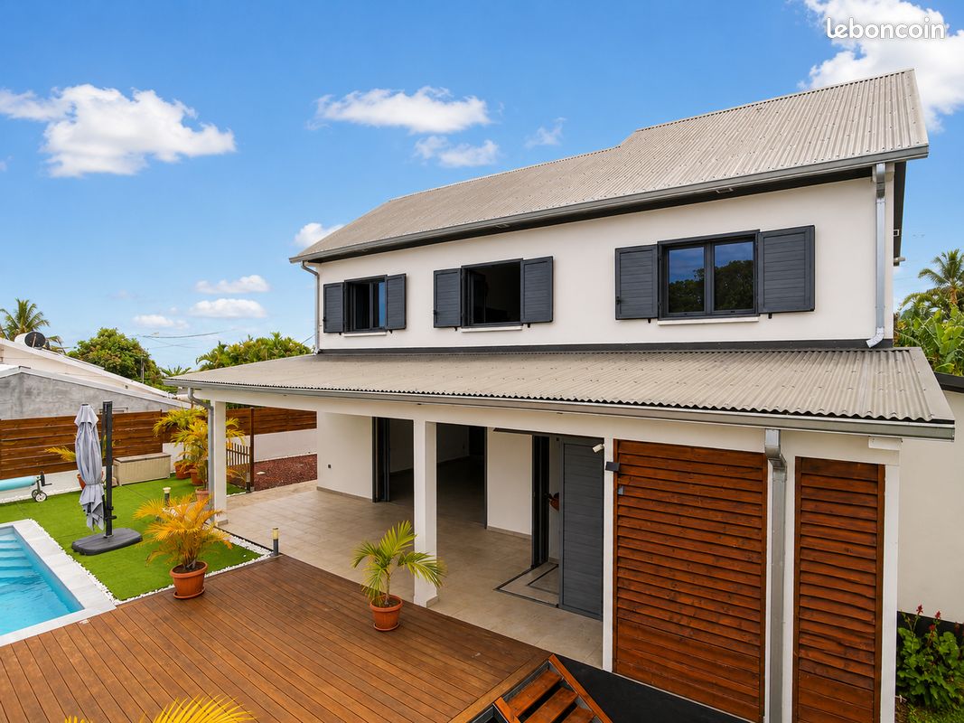 Maison 5 pièces 156 m² · à Saint-Pierre · 156 m² · 545 000 €