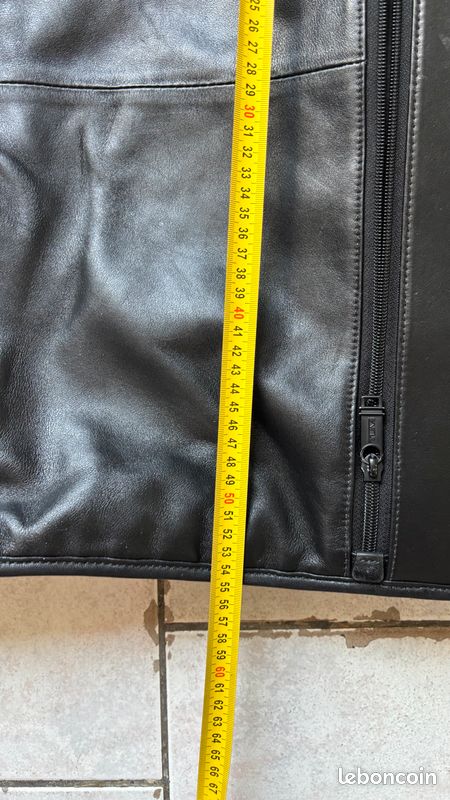 TUMI Alpha Leather Garment Bag • Executive Travel Business Luxe Carry-On Black Leather (image 9)