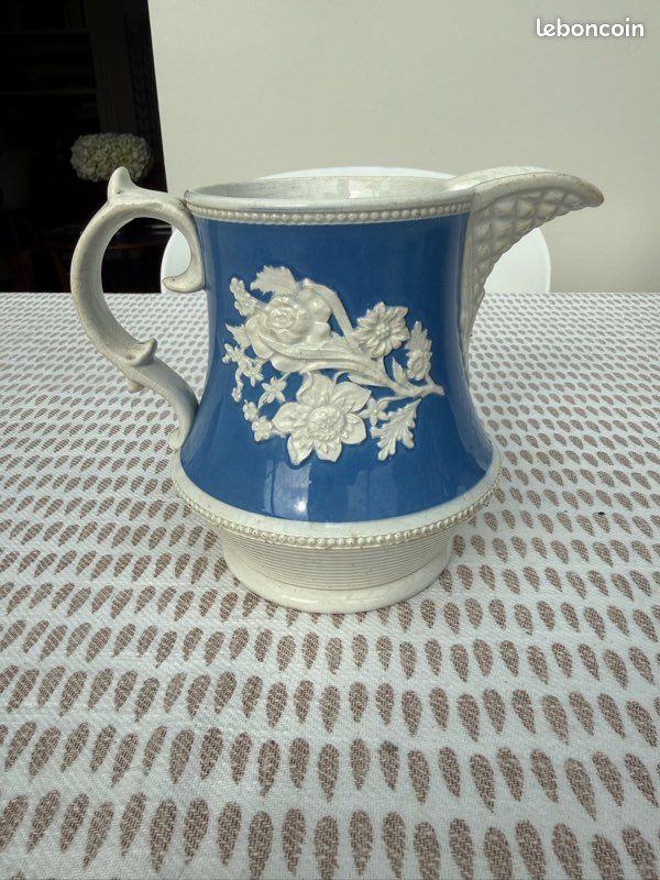Pichet Lustucru En Céramique Bleue – Vintage, Pot à Lait, Décoration Ancienne