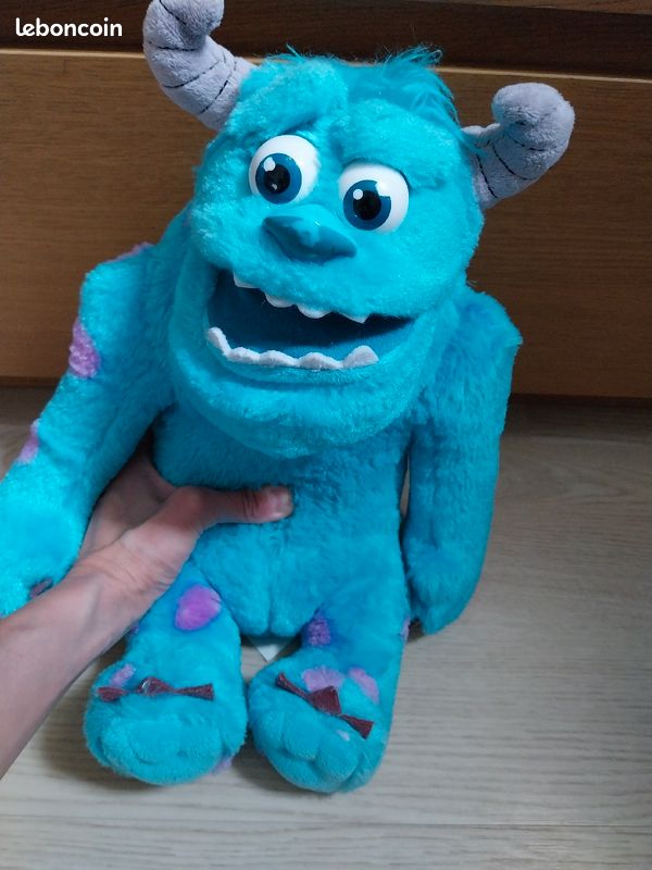 Doudou interactif "Sullivan" de "Monstres et compagnie" (image 3)