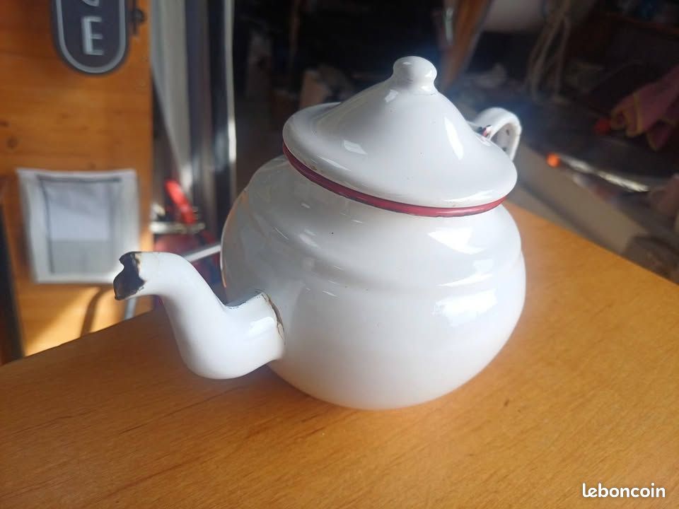 Théière émaillée vintage JAZ (image 2)