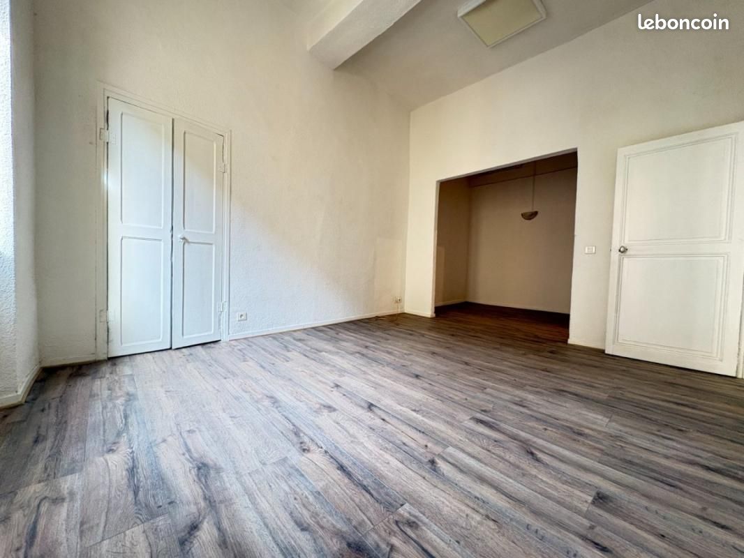 Appartement 2 pièces 40 m² · à Saint-Laurent-du-Var · 40 m² · 768 €/mois