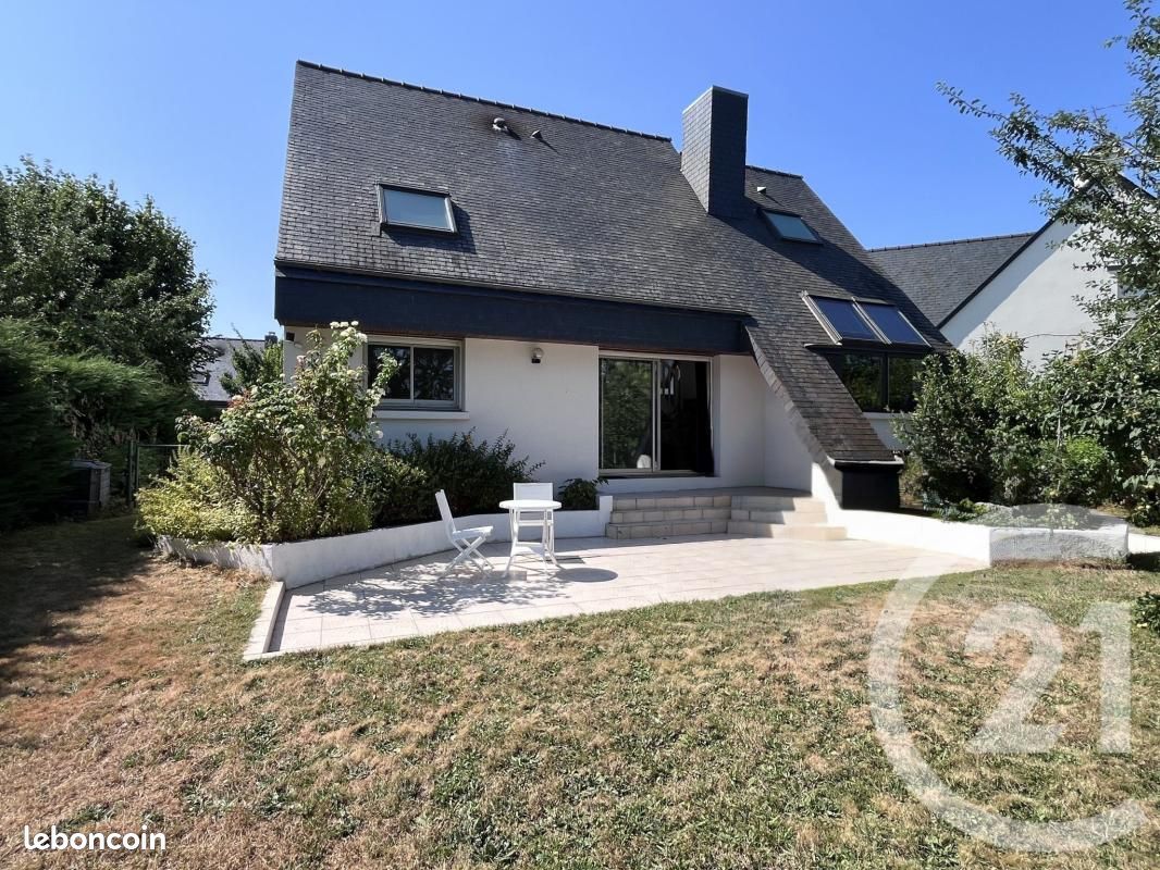 Maison 6 pièces 114 m² · à La Chapelle-des-Fougeretz · 114 m² · 382 500 €