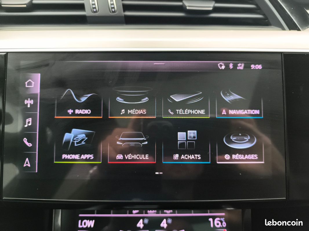 AUDI e-tron 55 quattro 408 ch Edition One (image 37)
