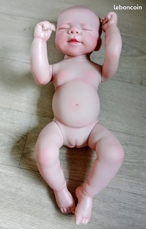 Bébé fille réaliste type Reborn (image 4)