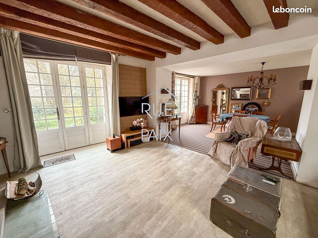 Maison 5 pièces 160 m² (image 1)