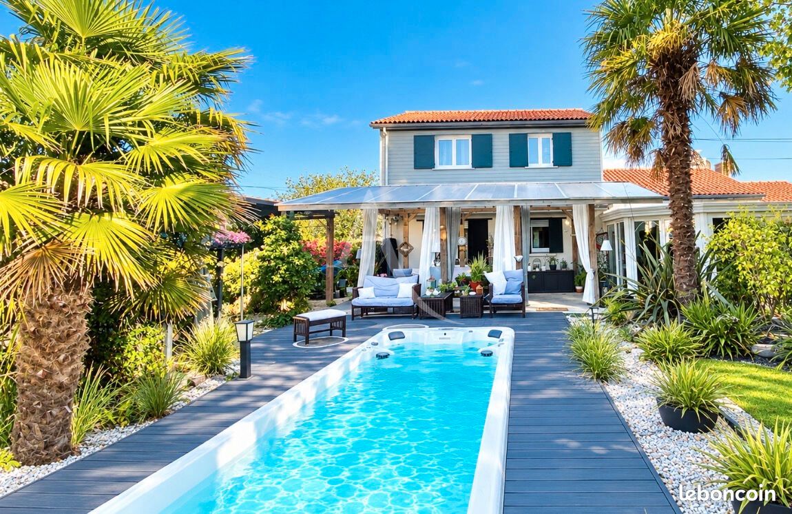 Maison 8 pièces 179 m² · à La Chevrolière · 179 m² · 415 200 €