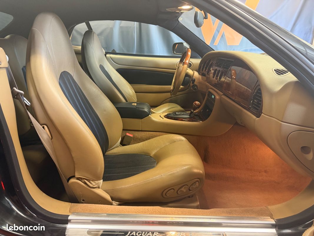 Jaguar xk8 cabriolet 4.0i v8 284 ch - bva sieges electriques/ harman kardon (image 17)