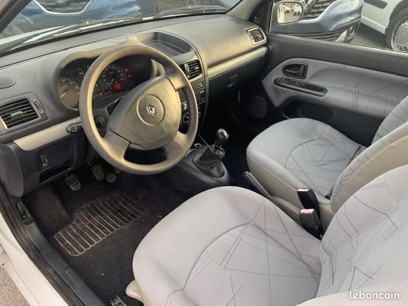 Renault Clio 1.2 (1149) 58ch Authentique 3p (image 5)