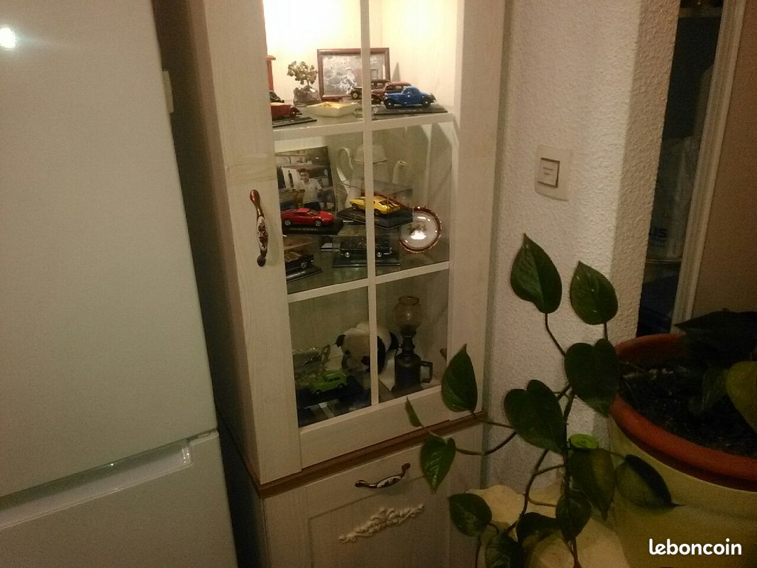 Vitrine (image 1)