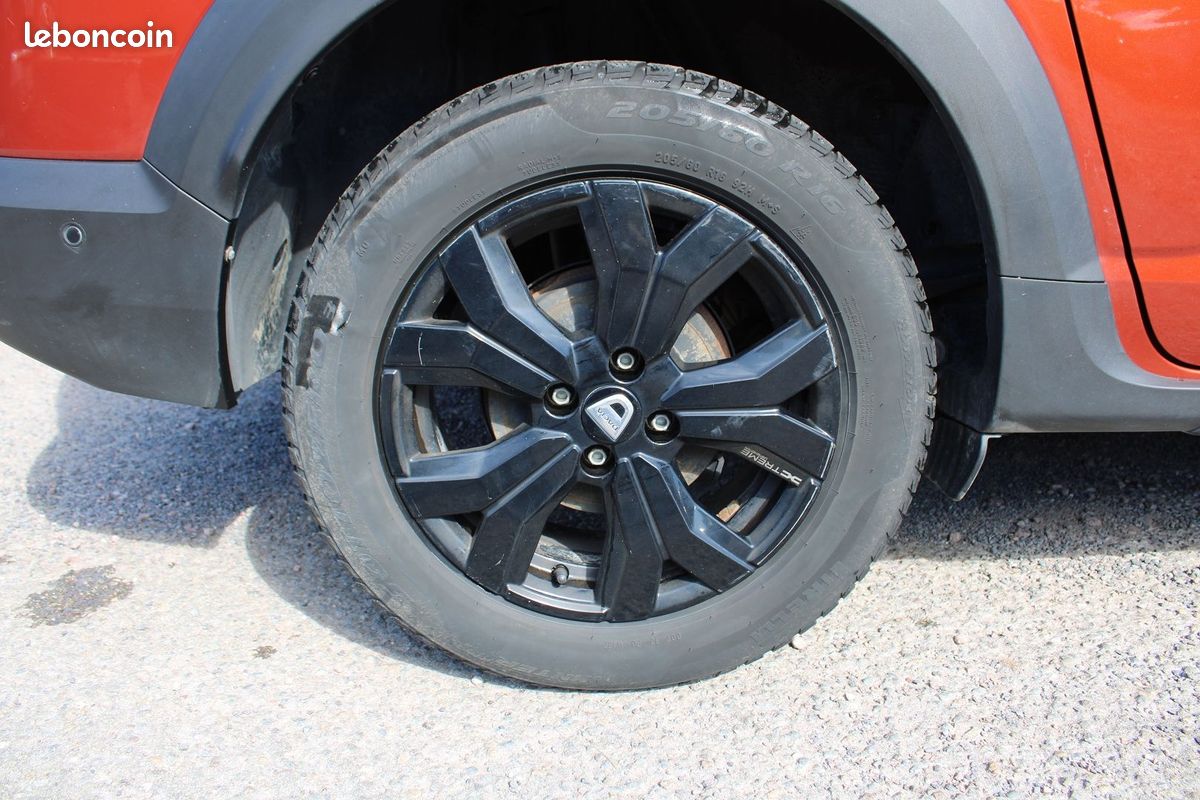 Dacia JOGGER TCE 100 CV ESS/GAZ EXTREME LIMITED EDITION CAMÉRA GRAND GPS 3D USB FULL LEDS BV6 (image 7)