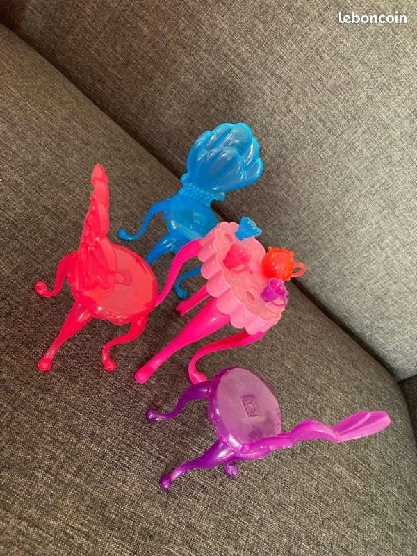 Château barbie pliable (image 3)