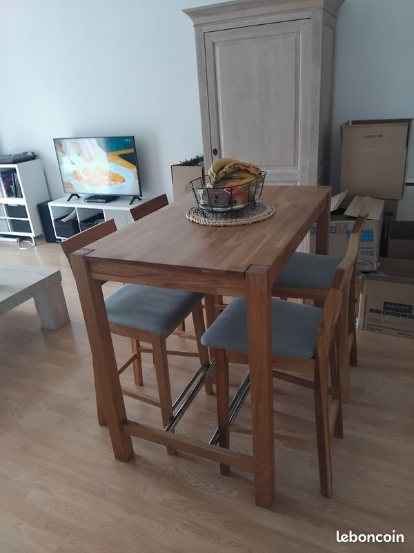 Mobilier table et chaises (image 3)