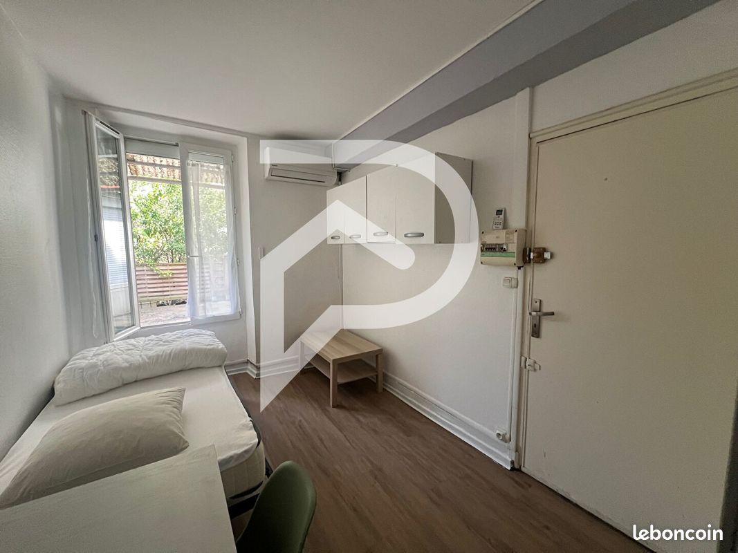 Appartement 1 pièce 14 m² · à Périgueux · 14 m² · 295 €