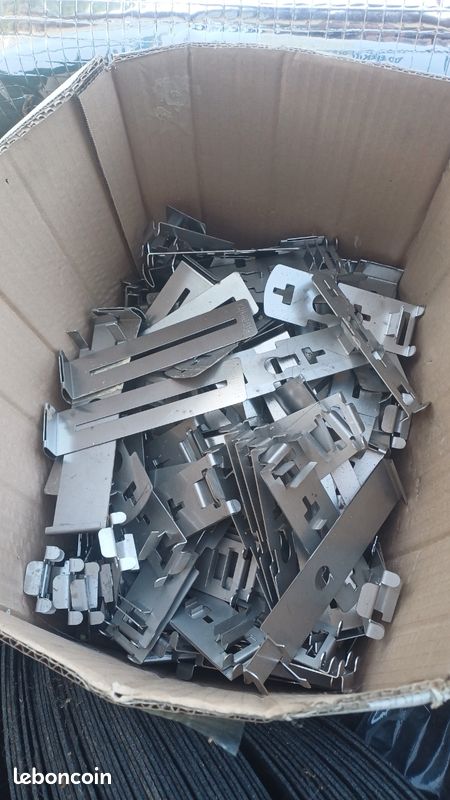 Lot Clips de bordure latérale et disques ETERNO IVICA pour terrasse sur plots (image 1)