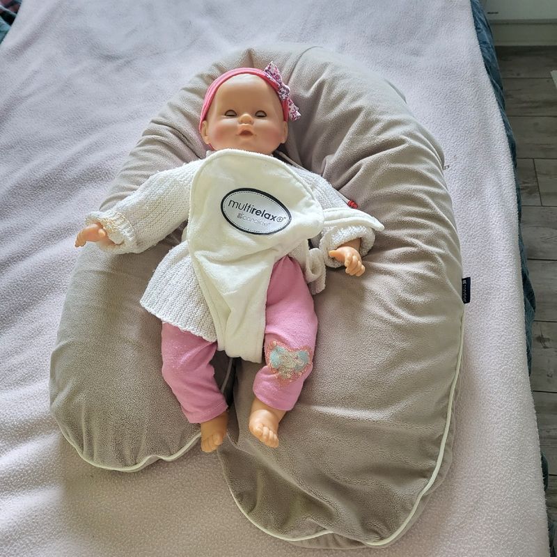 Coussin d'allaitement Tinéo Violet / Mauve d'occasion - Annonces Équipement  bébé leboncoin