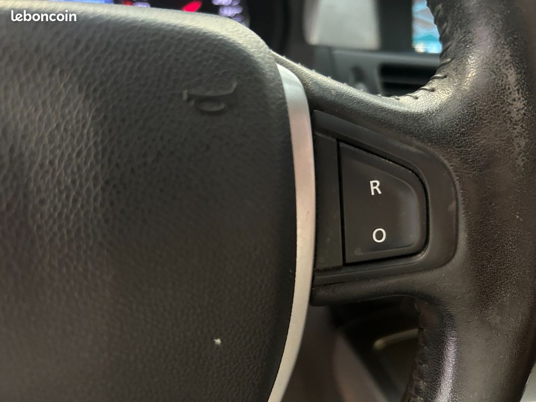 RENAULT LAGUNA 1.5 dCi 110 FAP eco2 Expression Champion (image 32)