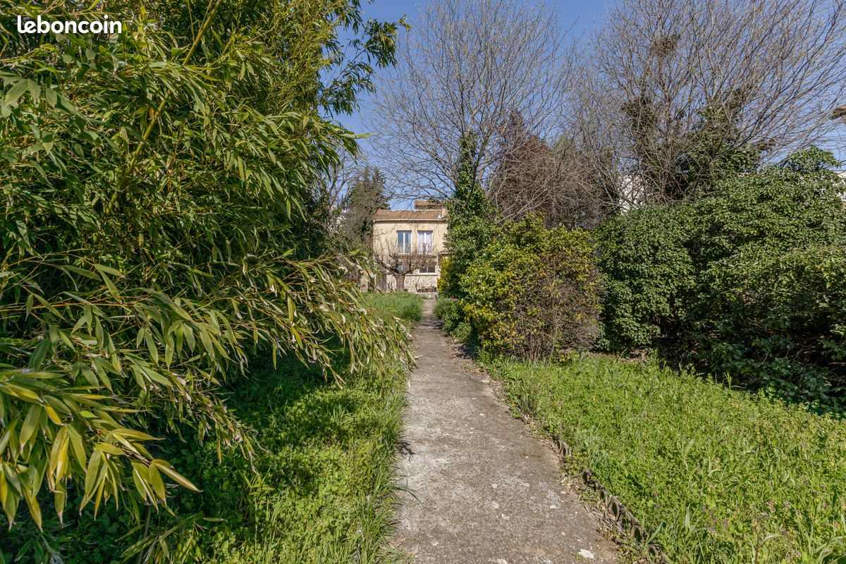 Maison 11 pièces 232 m² · à Montpellier · 232 m² · 575 000 €