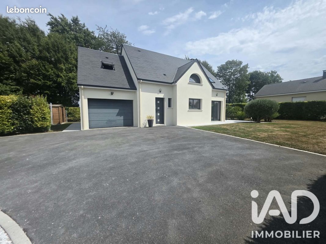 Maison 5 pièces 120 m² · à Les Monts d'Aunay · 120 m² · 270 500 €