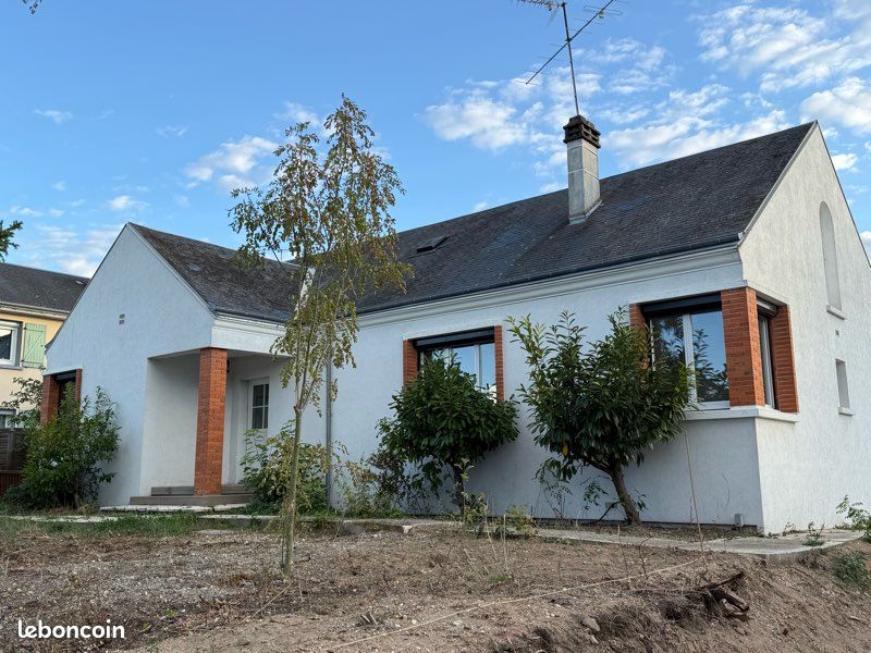 Maison 5 pièces 110 m² · à Saint-Jean-de-la-Ruelle · 110 m² · 290 000 €