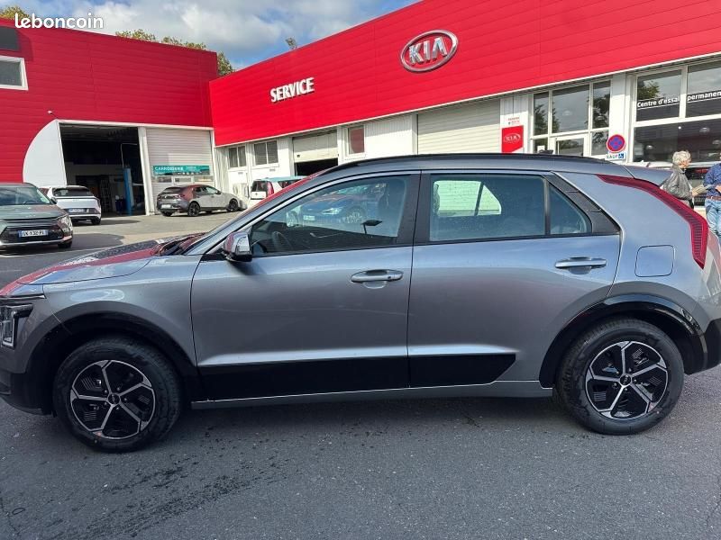 Kia Niro 1.6 GDi 138ch HEV Active Business DCT6 (image 8)