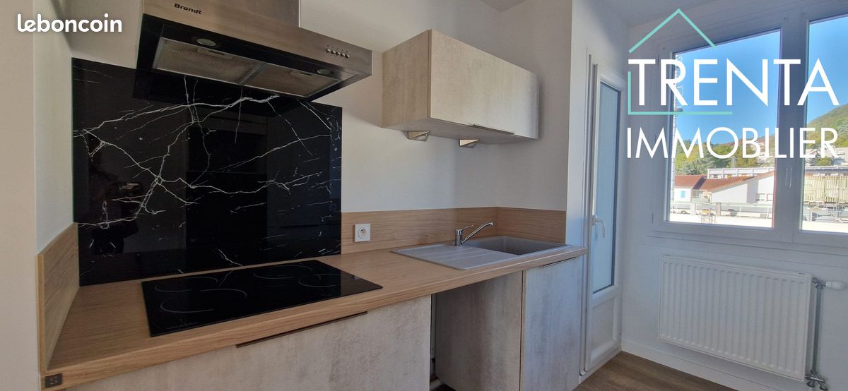 Appartement 3 pièces 67 m² · à Voiron · 67 m² · 990 €/mois